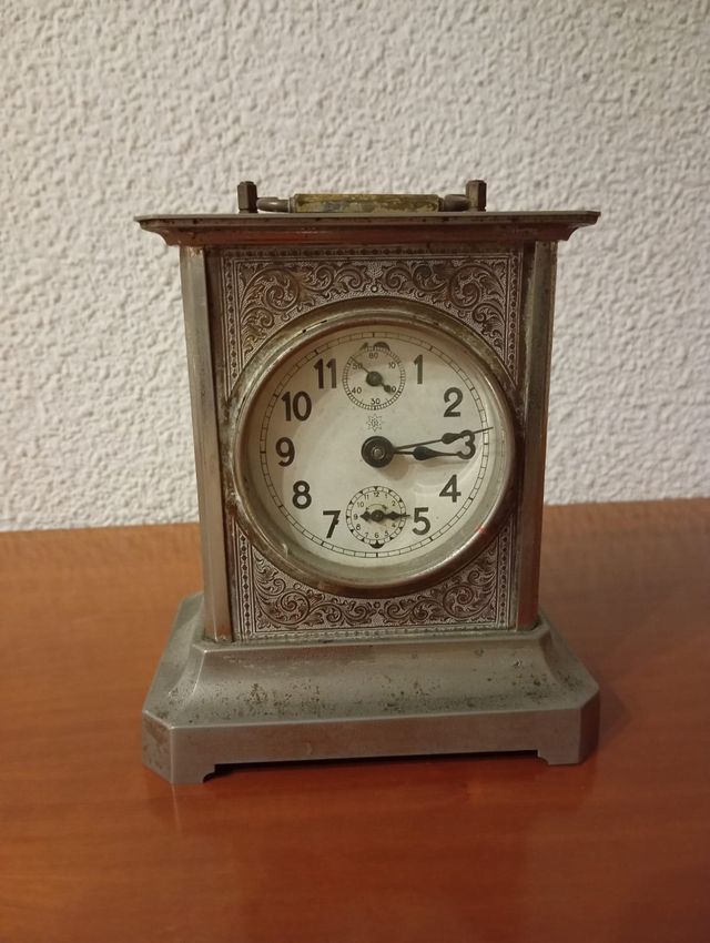 Orologio da tavolo antico