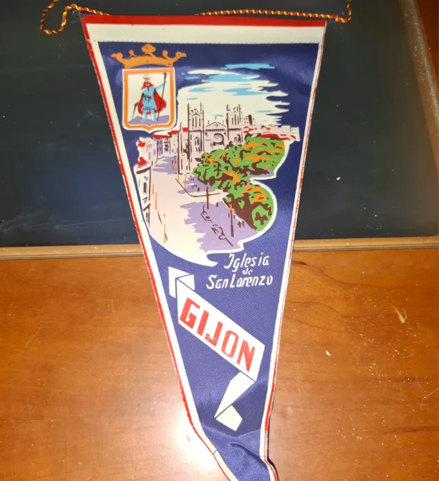 Banderín ciudad de España pintado a mano,precio ud