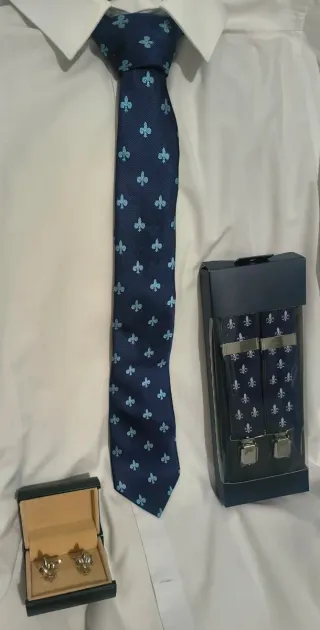 Conjunto Corbata, Tirantes y Gemelos Flor de Lis