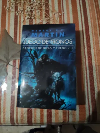 Juego de Tronos - Canción de Hielo y Fuego 1