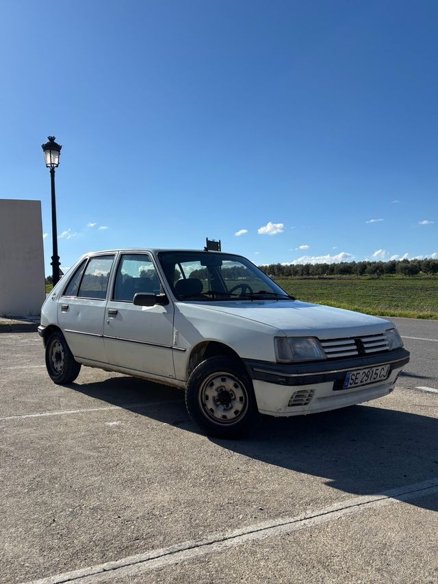 Peugeot 205 1994