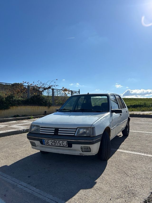 Peugeot 205 1994