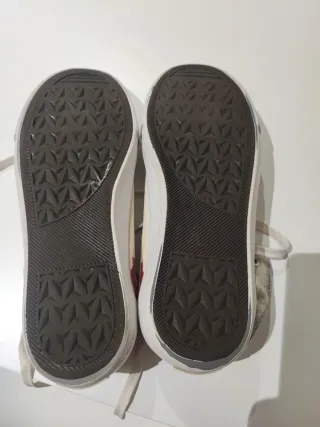 Converse x David Bowie Edición Limitada