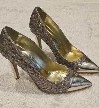 Zapatos de fiesta Patrizia Rigotti dorados