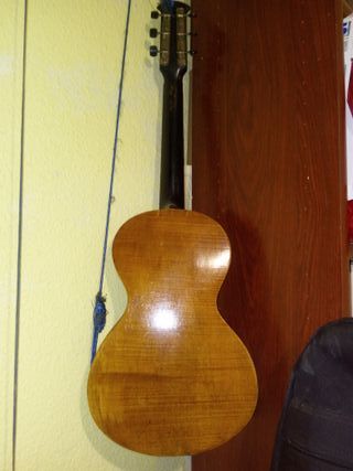 Guitarra Romántica Antigua