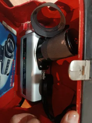 Cámara y Funda Yashica LD-6 Negra