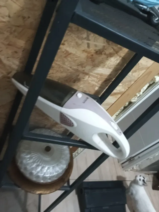 Aspiradora eléctrica portátil