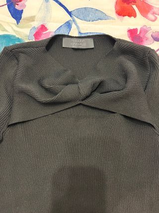 Camiseta negra Primark nudo talla XS