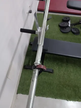 Banco de pesas y barra ¡OFERTA FIN DE AÑO!