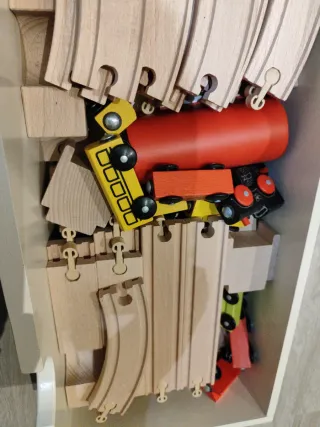 Tren de madera Ikea