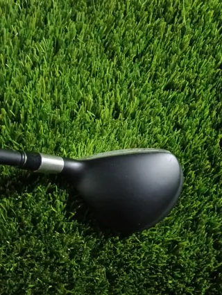 Palo de golf TaylorMade Burner Rescue 4