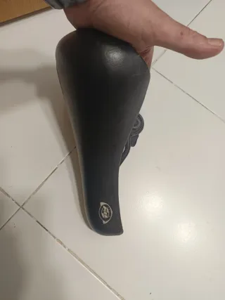 Sillín BH Negro Bicicleta Paseo/Carrera