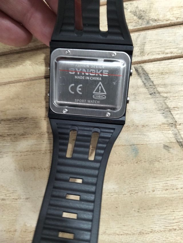 Relógio Digital Synoke 9907 Preto Novo