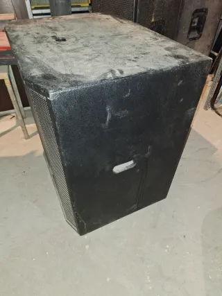 2 Subwoofers BHM 215 Doble 15