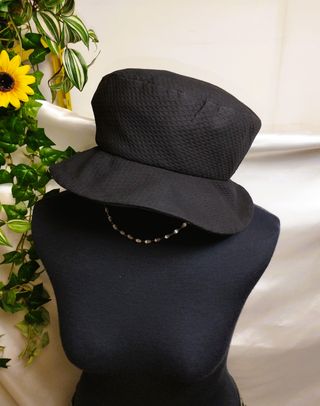 Cappello a secchiello nero Vagabond