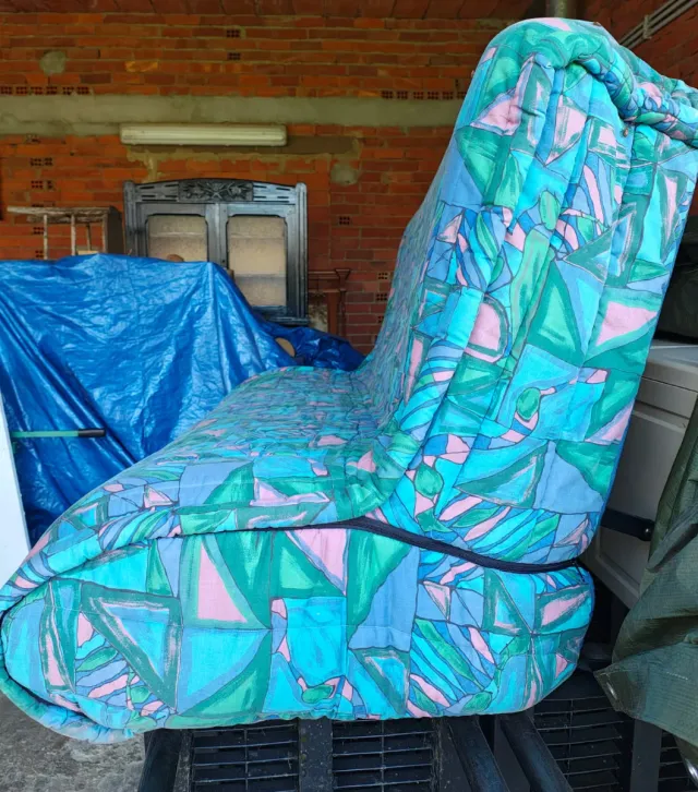 Divano letto tessuto blu e verde