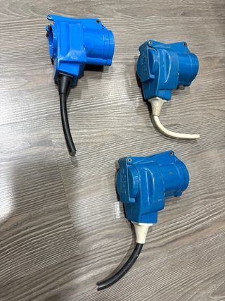 Adaptador Enchufe corriente para Caravana