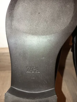 Zapatos Zara granate Talla 38