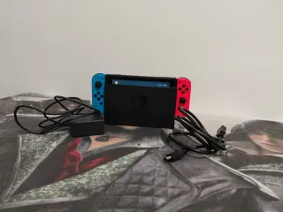 Nintendo Switch Neon (Rojo/Azul)