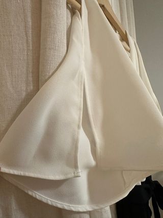 Mono bicolor Mango en blanco y negro