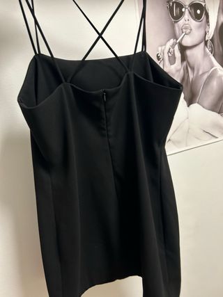 Vestido negro zara