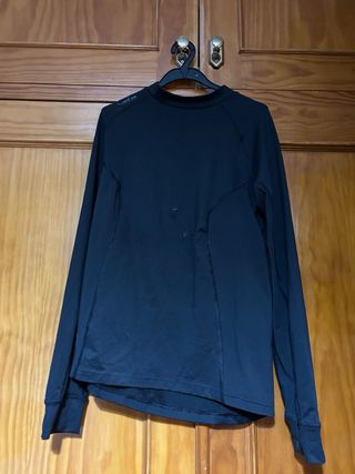Camiseta térmica negra manga larga