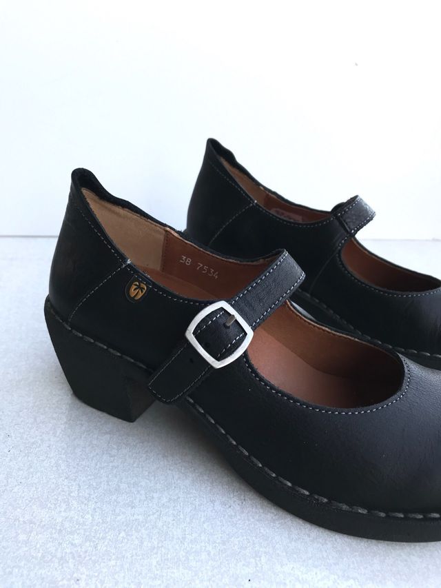 Zapatos Jungla Negros Mujer Muy comodos.