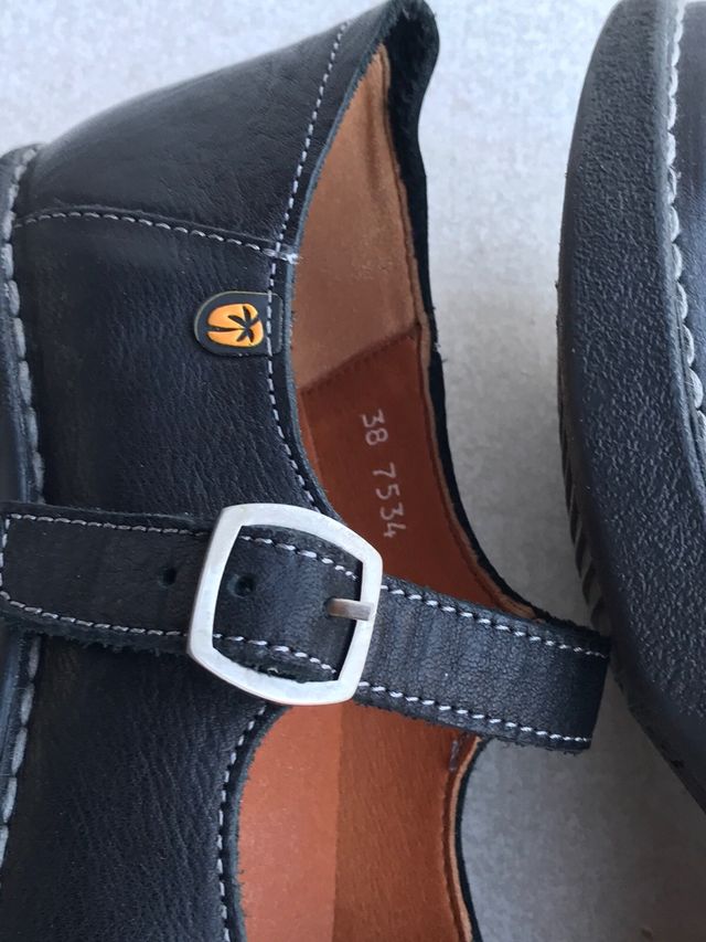 Zapatos Jungla Negros Mujer Muy comodos.