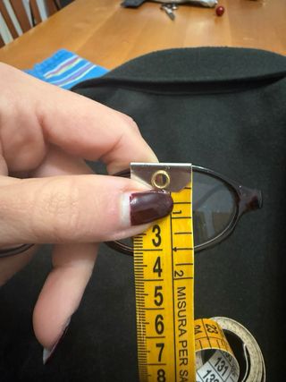 Occhiali vintage marrone forma ovale