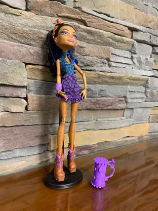 Muñeca Monster High Robecca Steam Dance Completa