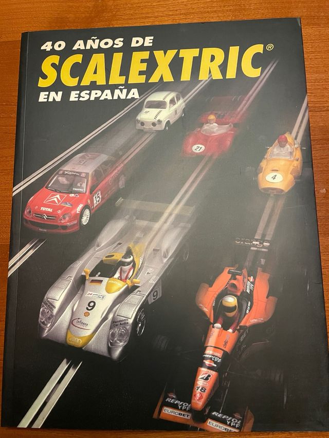 Libro 40 Años de Scalextric en España