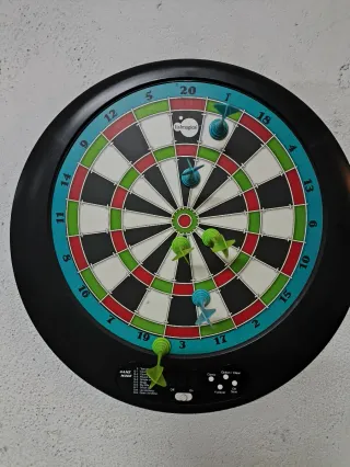 Diana y dardos de velcro