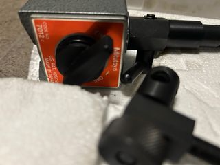 Mitutoyo 7012 Soporte Magnético Flexible