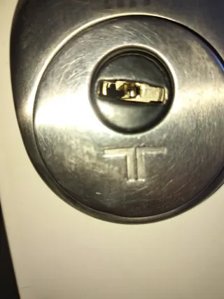 Cerrajero urgencias 24 horas en Segovia