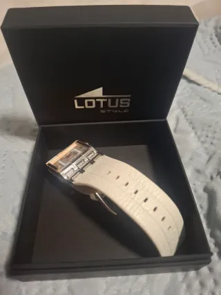 Reloj Lotus Edición Sevilla FC