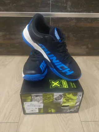 Zapatillas Padel Munich Hydra Negras/Azules