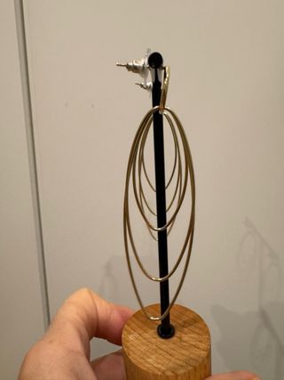 Pendientes largos ovalados dorados