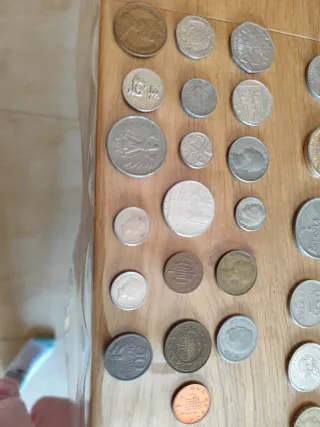 Lote de monedas variadas