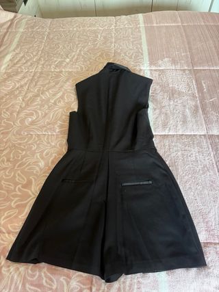 Mono corto pantalón Zara negro