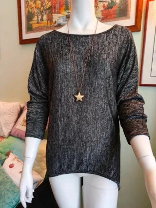 Blusa grigio melange con collana Tg S