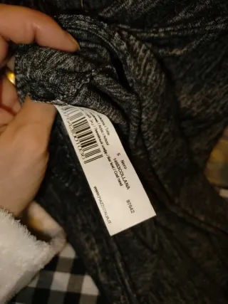 Blusa grigio melange con collana Tg S