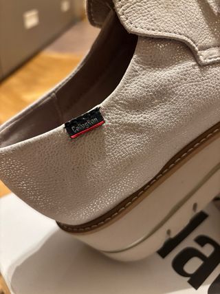 Zapatos Callaghan Beige/Plata Nuevos