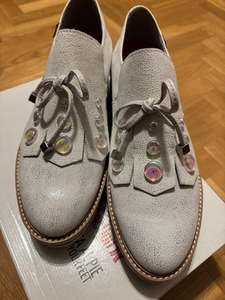 Zapatos Callaghan Beige/Plata Nuevos