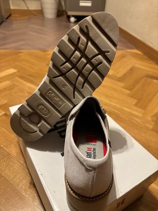 Zapatos Callaghan Beige/Plata Nuevos
