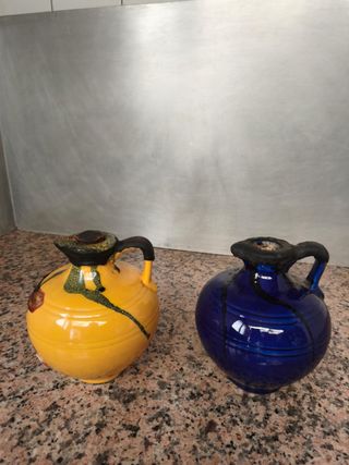 2 Bottiglie di Liquore in Ceramica
