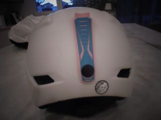 Casco de esquí blanco