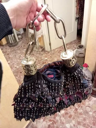 Bolso Ipa-Nima Plata hecho en Hanoi