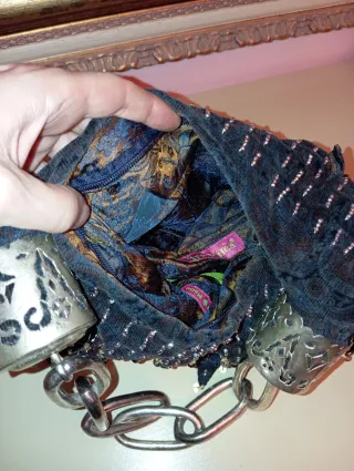 Bolso Ipa-Nima Plata hecho en Hanoi