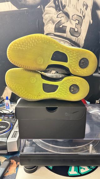 Nike Kobe 8 Christmas 2013 Oro Verde