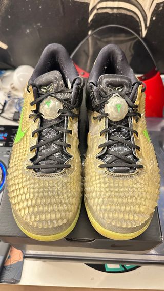 Nike Kobe 8 Christmas 2013 Oro Verde